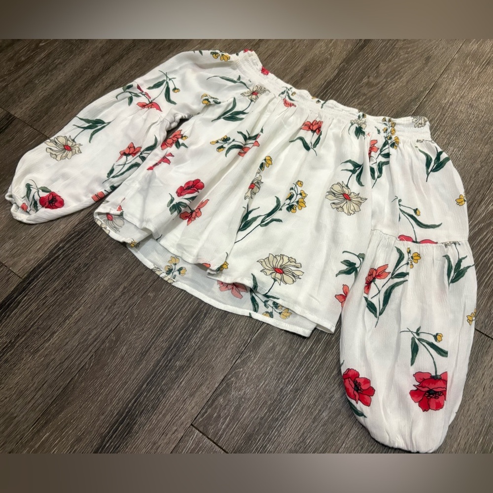 Hollister Co. White Floral Off-Shoulder Top